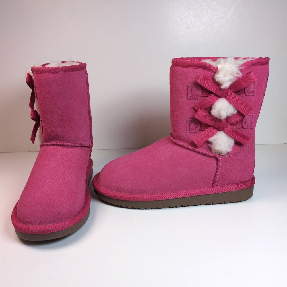 Koolaburra by UGG Victoria Short Boot Pink Suede Bow Faux Fur 1019372 Size 1